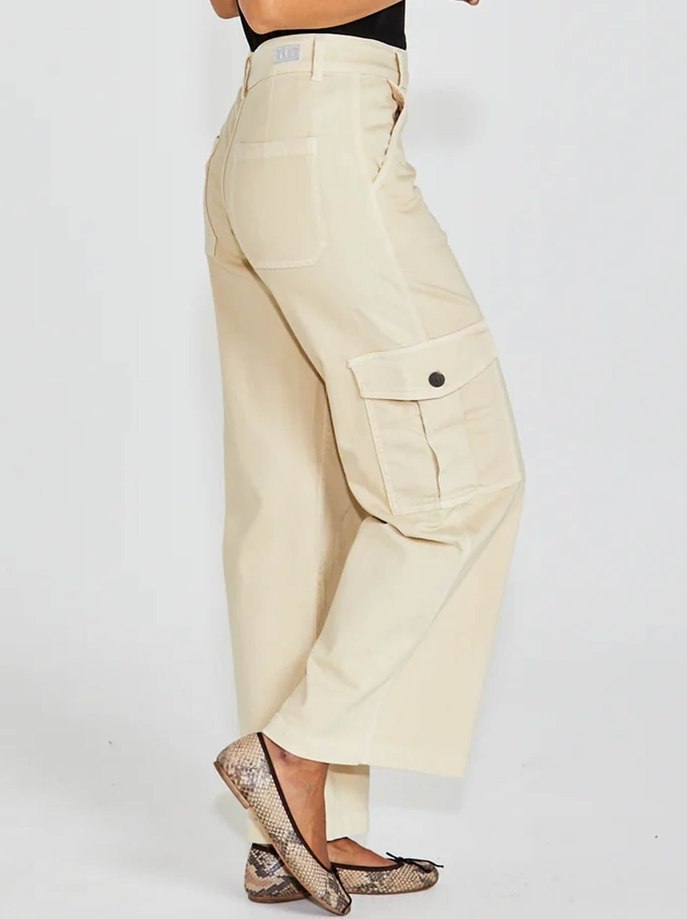 NEW LONDON CAREY HIGH RISE CARGO JEAN