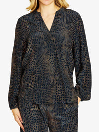 PINGPONG ALLIGATOR POCKET V BLOUSE