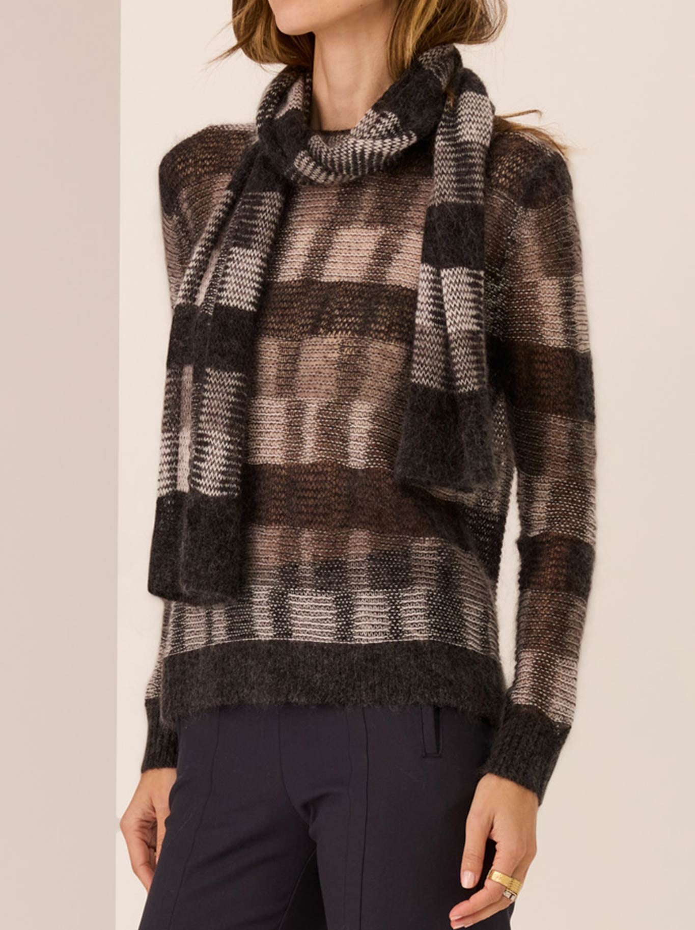 POL CIARA STRIPE KNIT