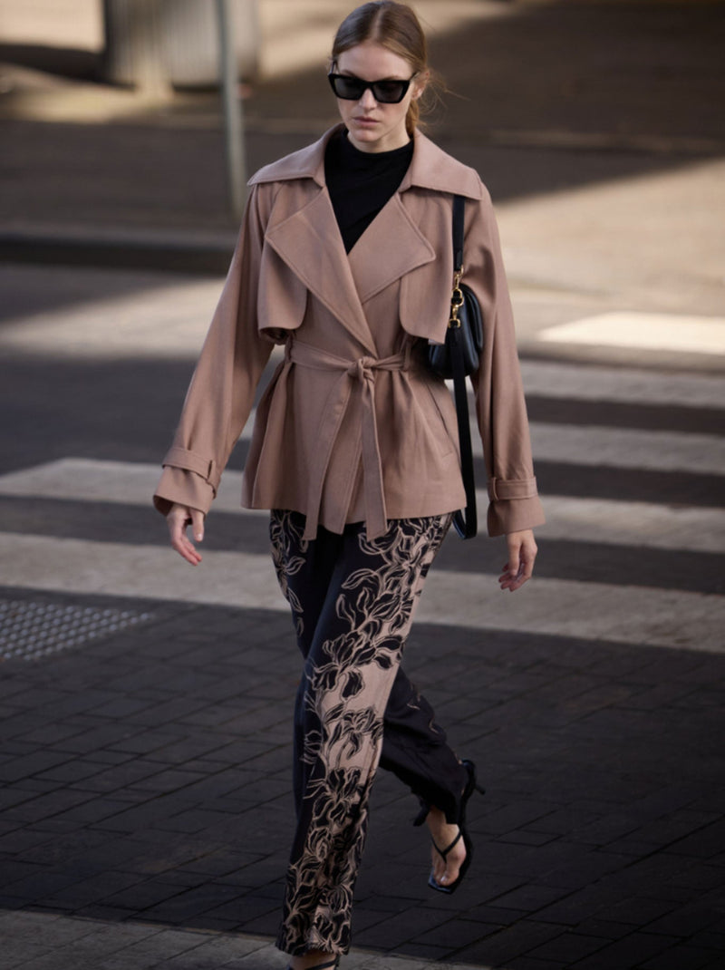 STAPLE THE LABEL OLEA CROPPED TIE WAIST COAT