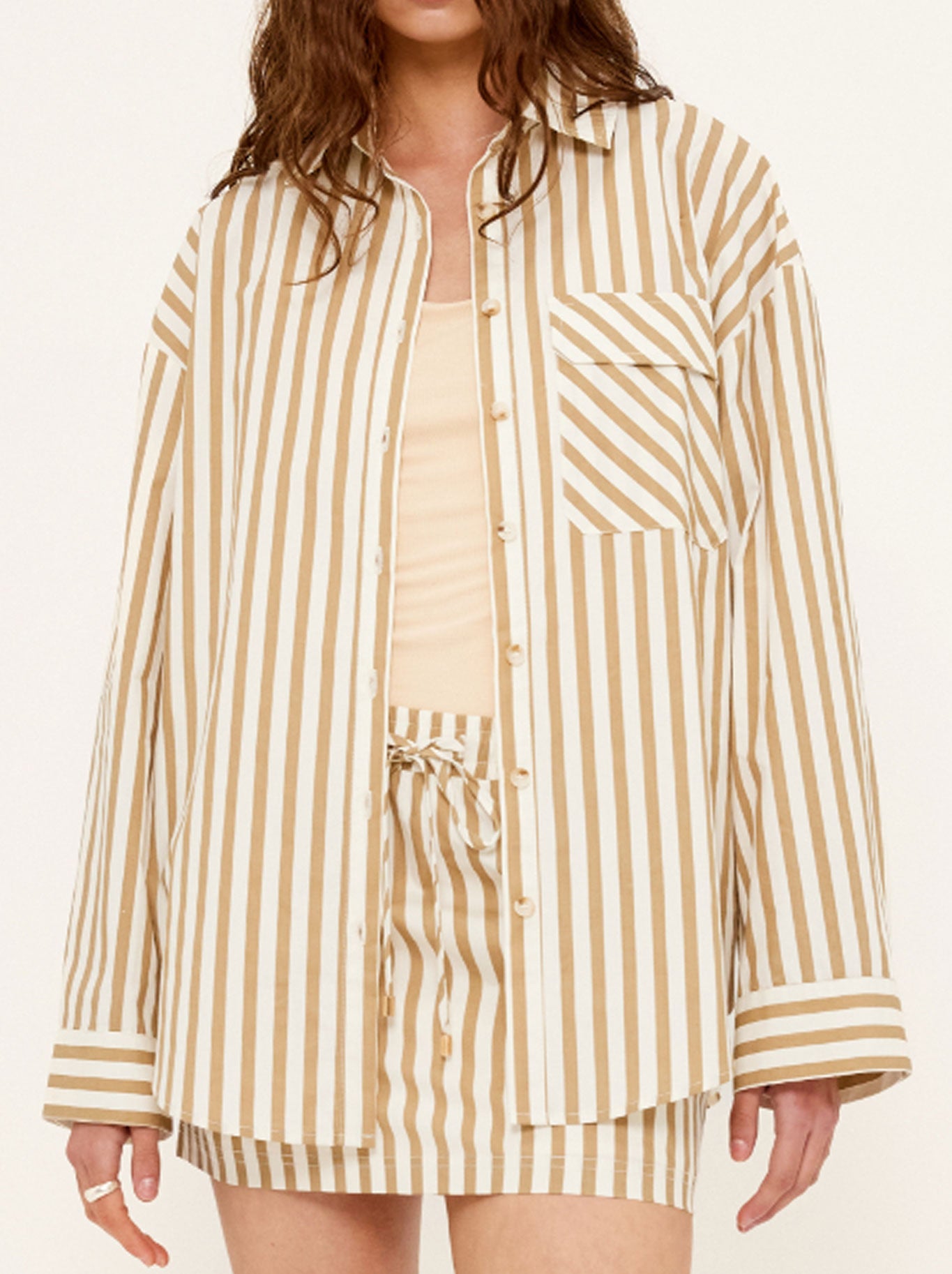 STAPLE THE LABEL ZAHARA OVERSIZE SHIRT