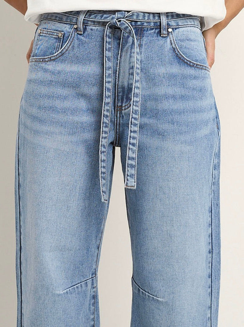 STORIES BE TOLD CAMPUS TIE WAIST BARREL JEAN