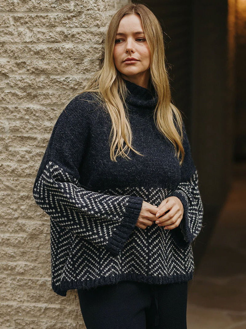 TALAMAYA FUJI ROLLNECK PULLOVER