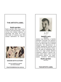 THE ARTISTS LABEL RADIO GARDEN WOOL SCARF