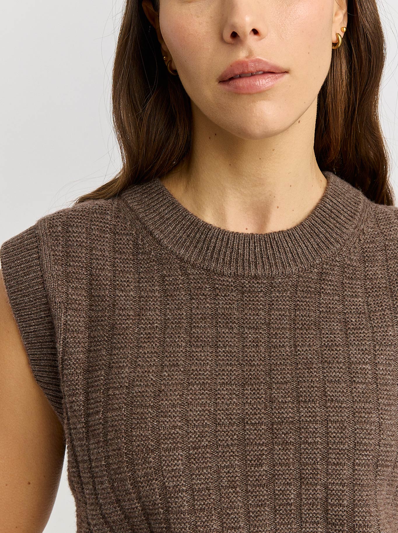 TOORALLIE GRID KNIT VEST