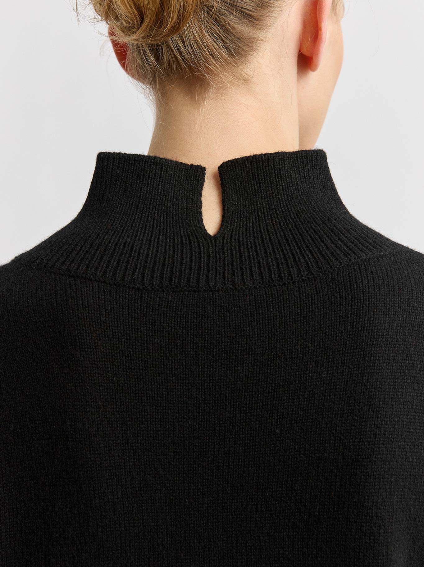 TOORALLIE SPLIT NECK FUNNEL