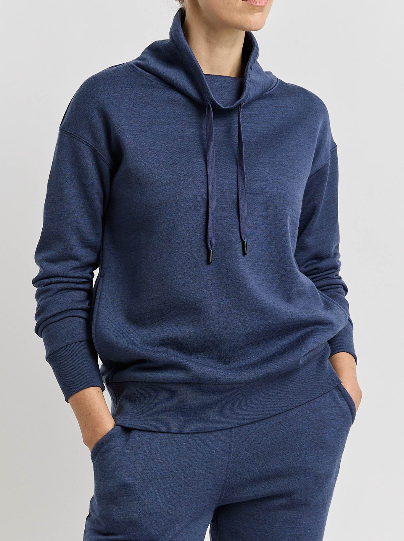 TOORALLIE LOUNGE FUNNEL NECK