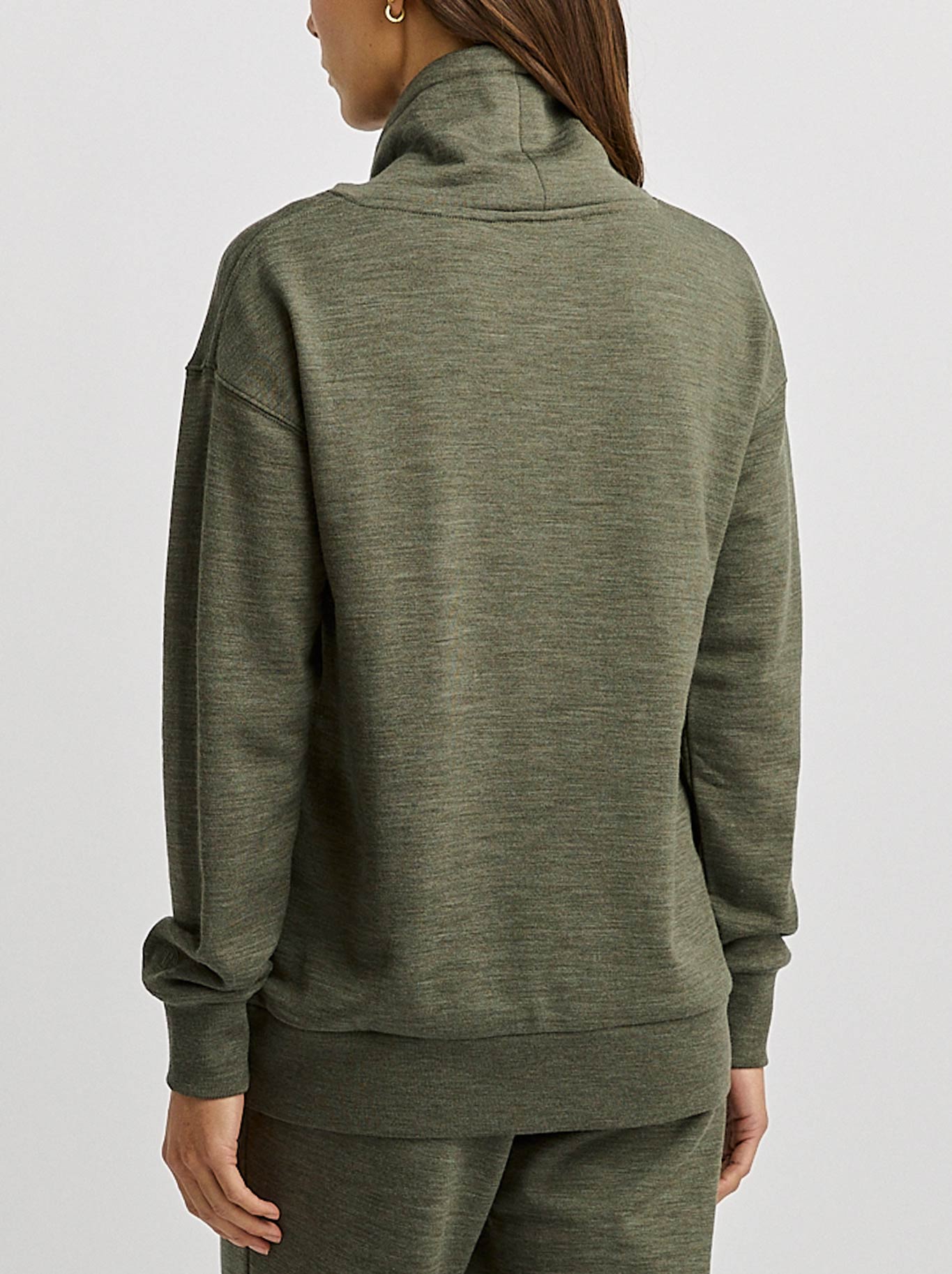 TOORALLIE LOUNGE FUNNEL NECK