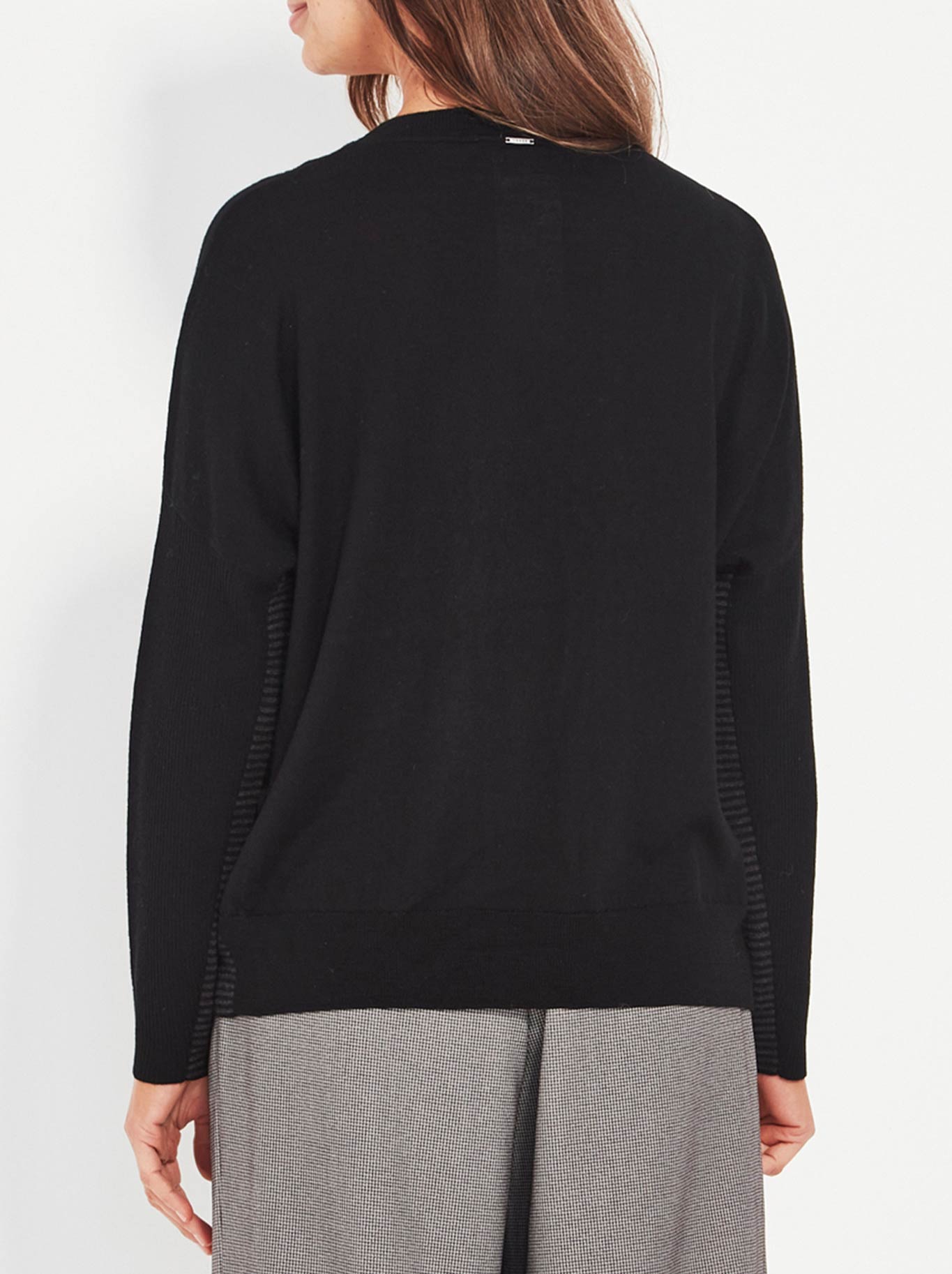 VERGE TAKEOFF SWEATER