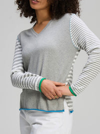 ZAKET & PLOVER VARIED STRIPE V-NECK
