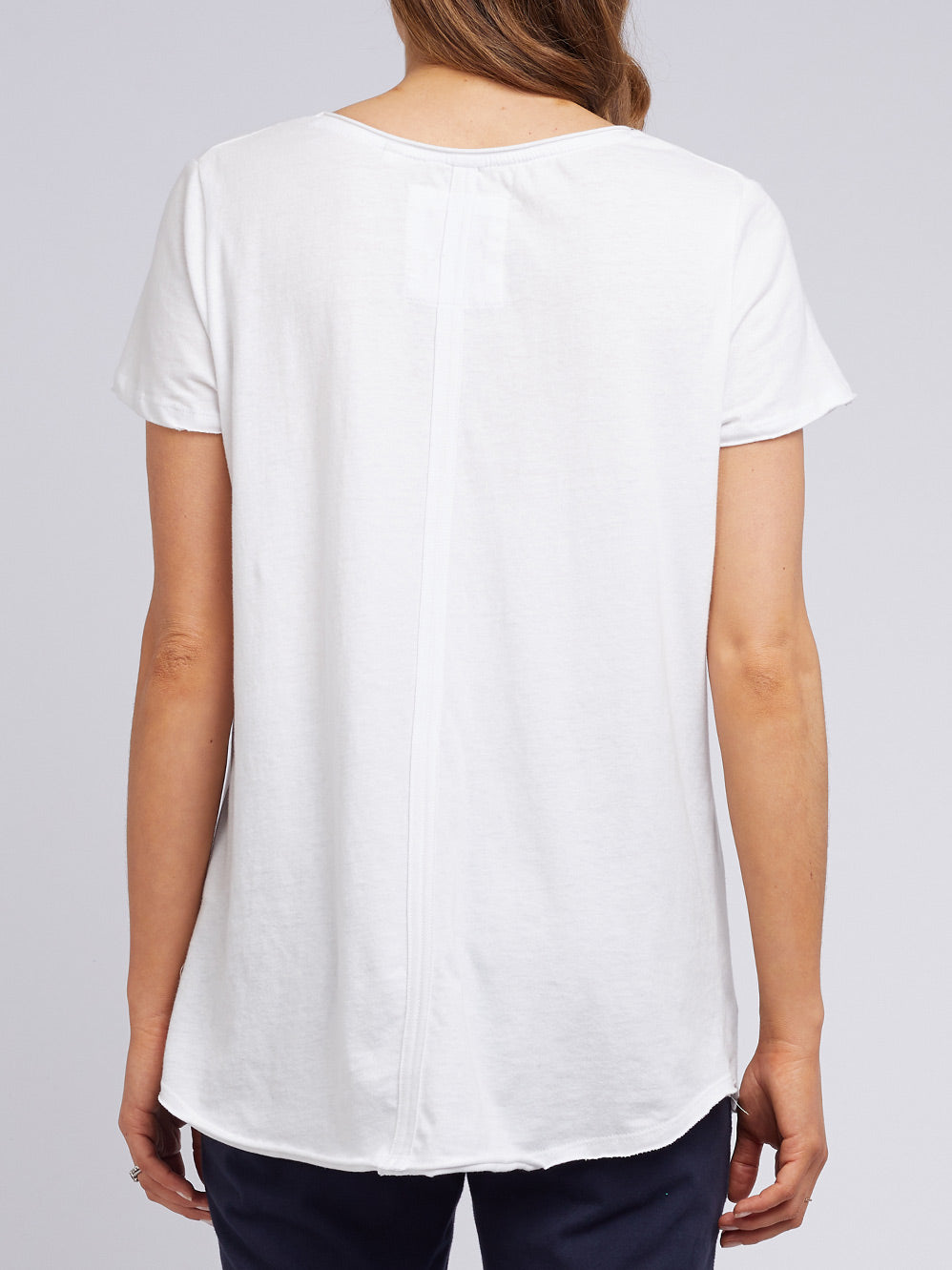 ELM FUNDAMENTAL V TEE