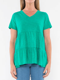 JUMP VEE NECK TIERED TEE