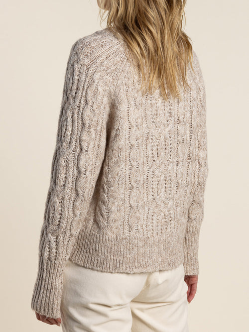 TWO-T'S CABLE KNIT