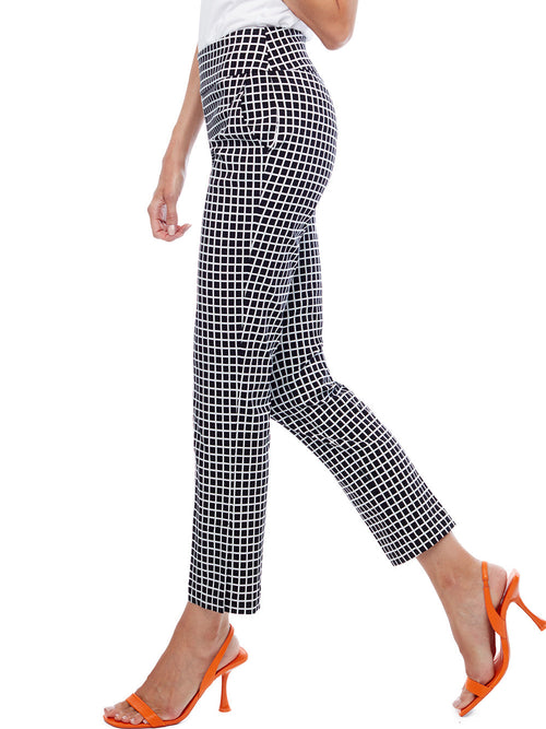 UP! SLIM LEG PANT