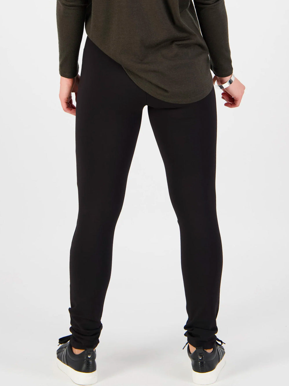 VASSALLI SLIM LEG FULL LENGTH PONTE PULL ON PANT